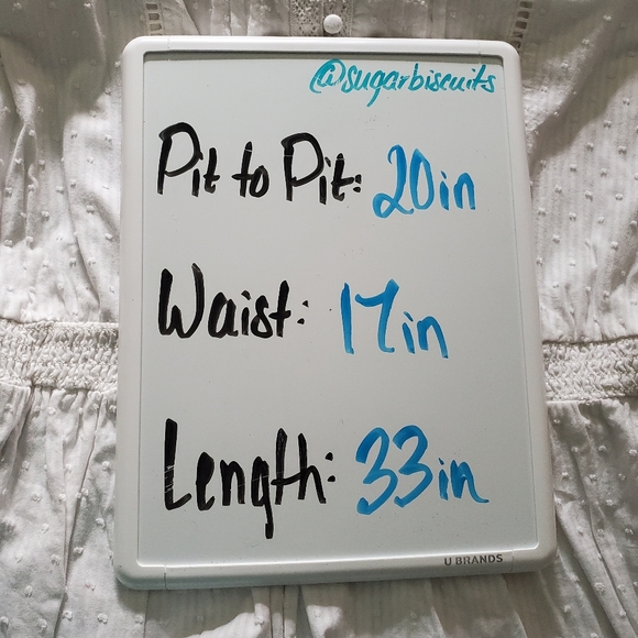 LC Frilly Dress - Picture 7 of 7